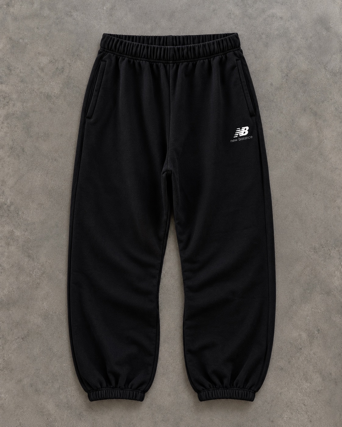 New Balance Pantalón Jogger Negro (talla M) | Striking Vintage