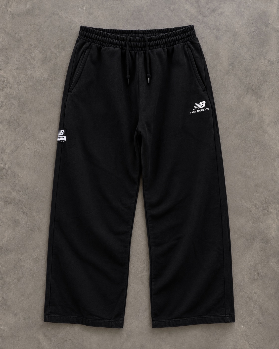 New Balance Baggy Sweatpants Black (talla L/XL) | Striking Vintage