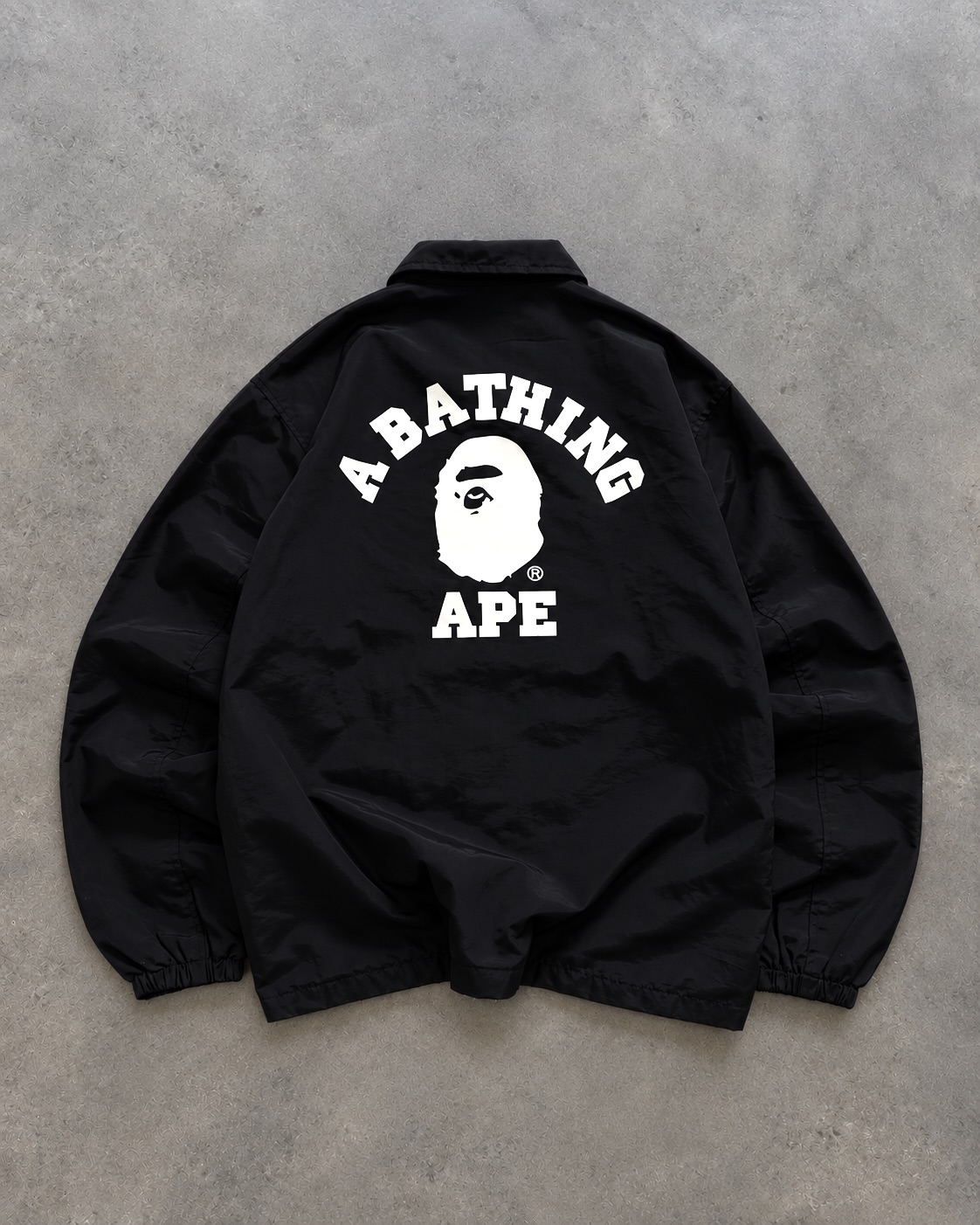 BAPE COLLEGE COACH JACKET talla M